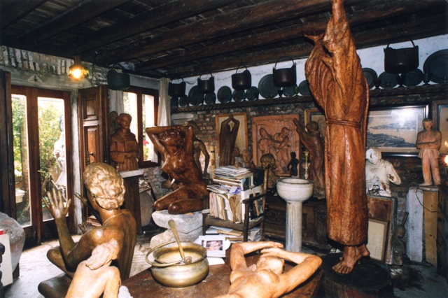 Interno della casa studio di remigio Barbaro, particolare dello studio