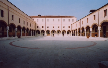 veduta del prospetto interno